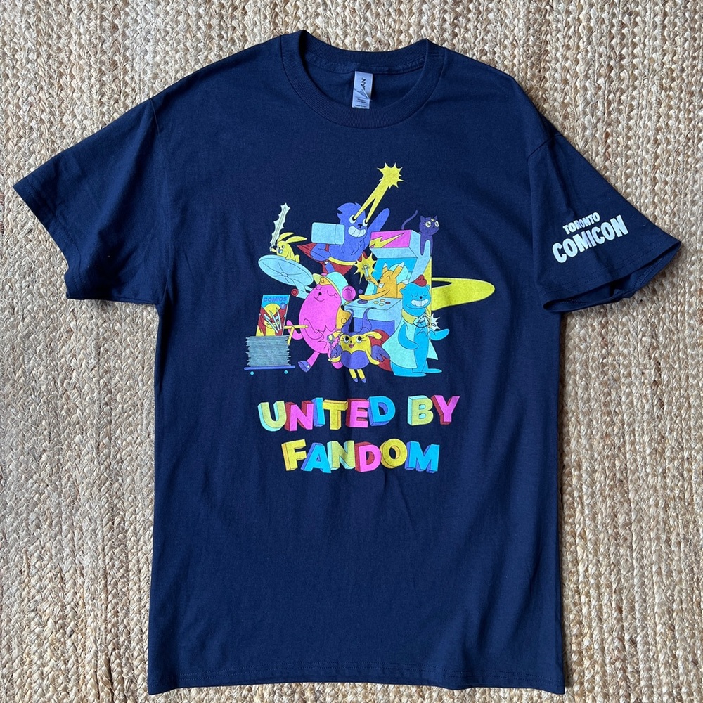 United by Fandom Comicon Graphic T-Shirt